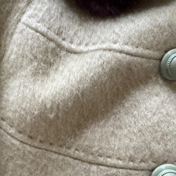 VINTAGE Tailor Made Wool Coat with Fur Collar😊 - Picture 7 of 16